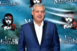 Cameron Mackintosh to Receive Signature Theatre's Stephen Sondheim Award
