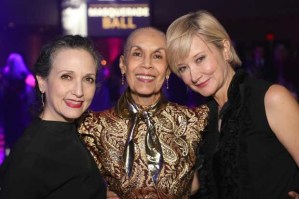 Bebe Neuwirth Hosts the 2018 Actors Fund's CTFD Gala